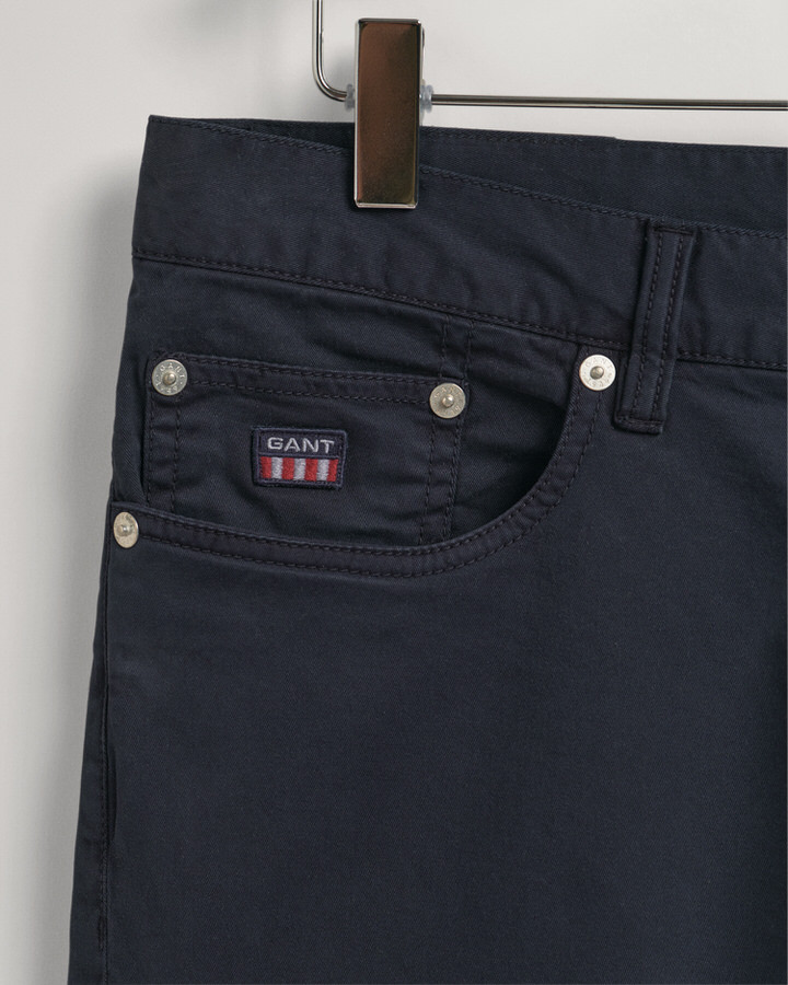 Hayes Slim Fit Retro Shield Jeans