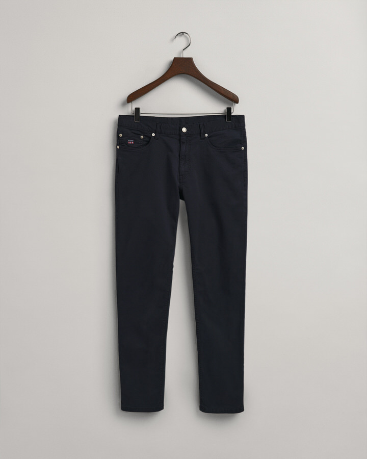 Hayes Slim Fit Retro Shield Jeans