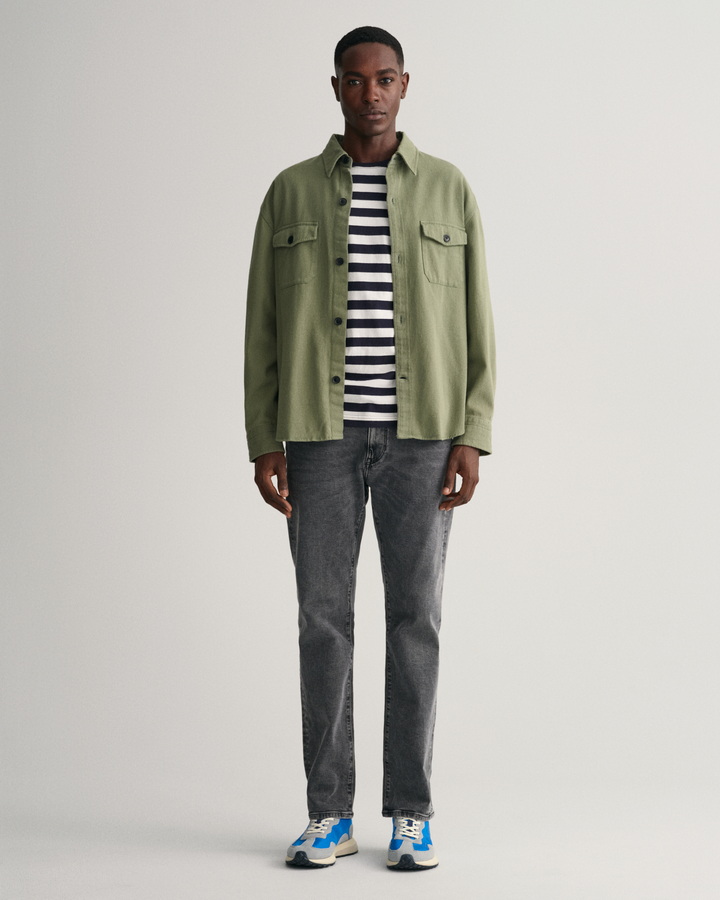 REGULAR GANT BLACK WASH JEANS