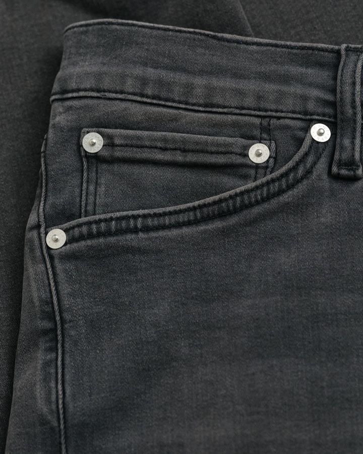 Extra Slim Fit Active Recover Black Jeans