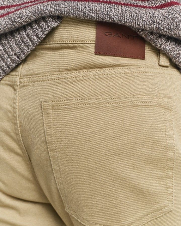 REGULAR SOFT TWILL JEANS