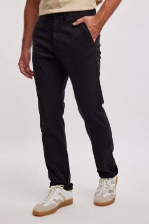 Slim Fit Dobby Structured Chinos