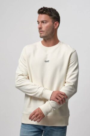 Small Graphic C-Neck