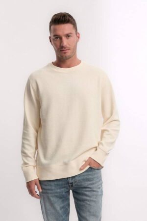 WAFFLE TEXTURE C-NECK