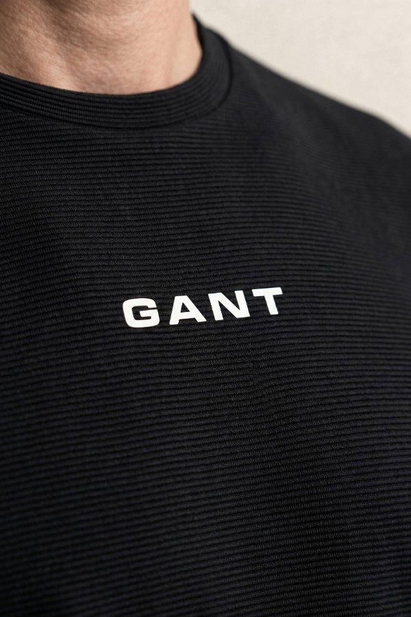 Slim Texture T-Shirt