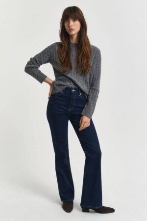 SLIM FLARE JEANS