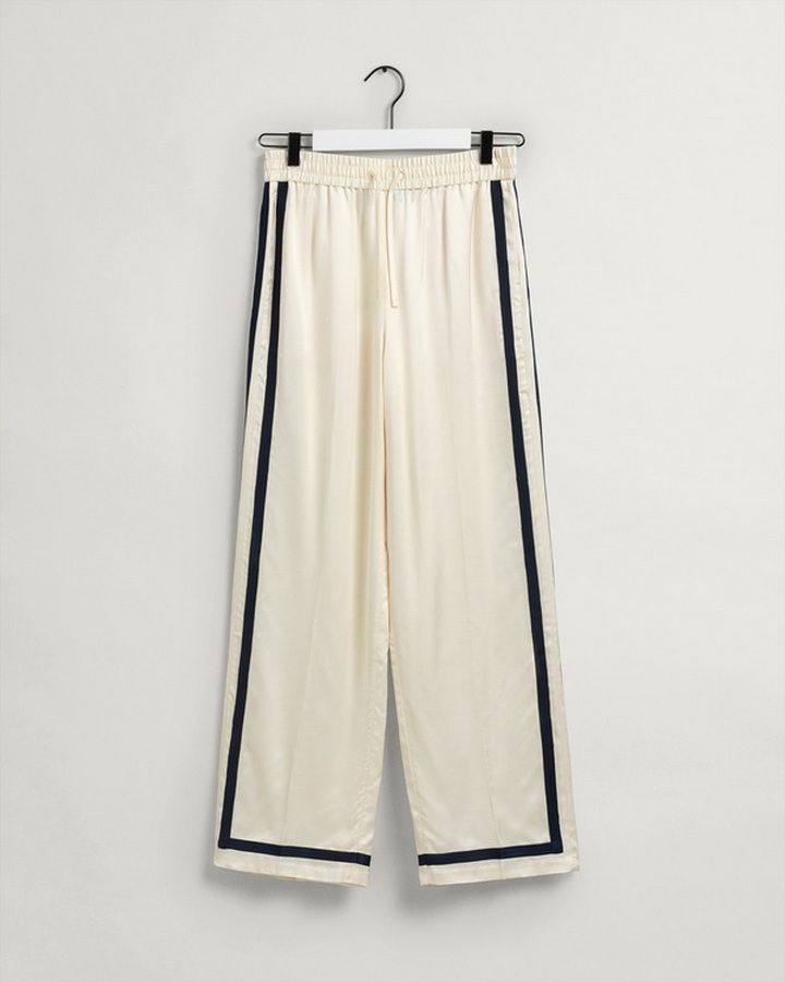 D1. SATIN PULL ON PANTS