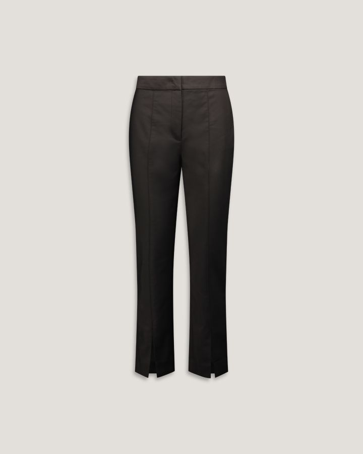 Cropped pintuck slack