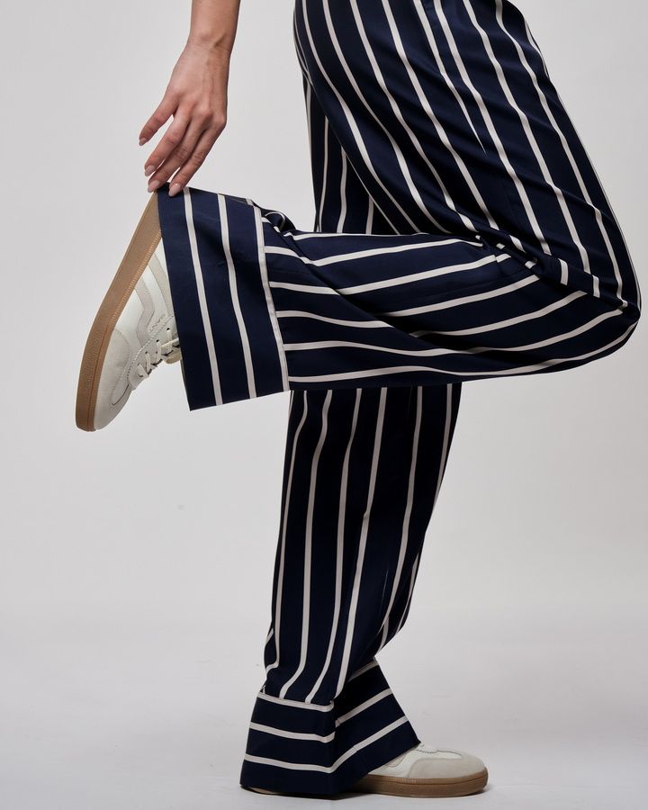 Fluid Stripe Drawstring Pants