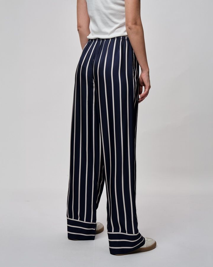Fluid Stripe Drawstring Pants