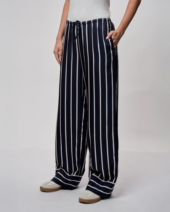 Fluid Stripe Drawstring Pants