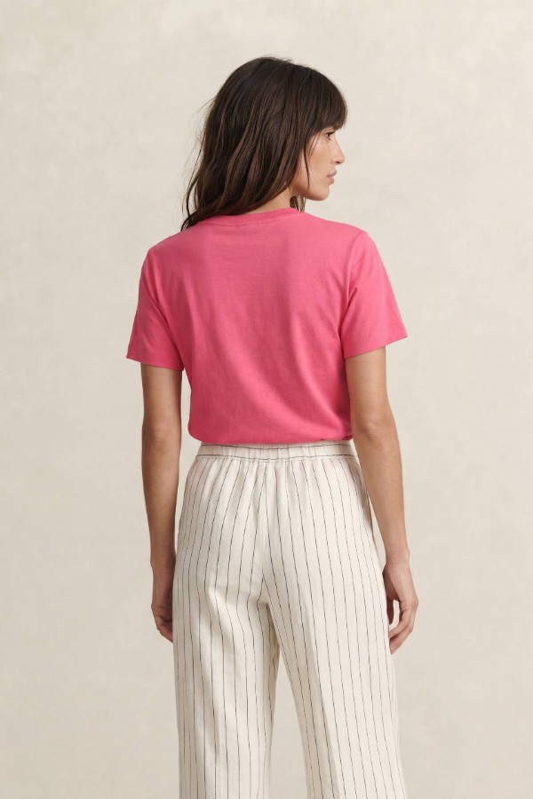 Regular Fit Archive Shield Short Sleeve T-Shirt