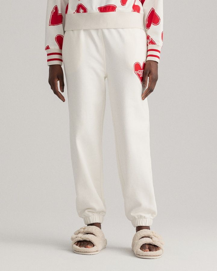 CV. COLLEGIATE HEART SWEAT PANTS