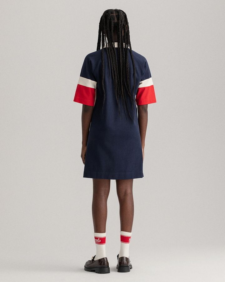 D2. RETRO SHIELD RUGGER DRESS