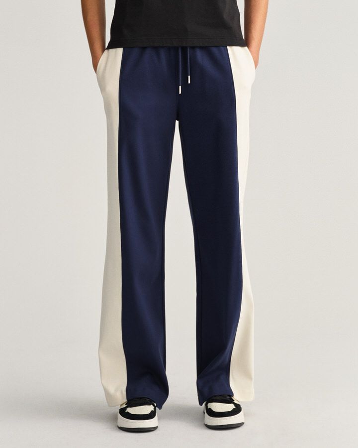 D1. CONTRAST TRACKSUIT PANTS