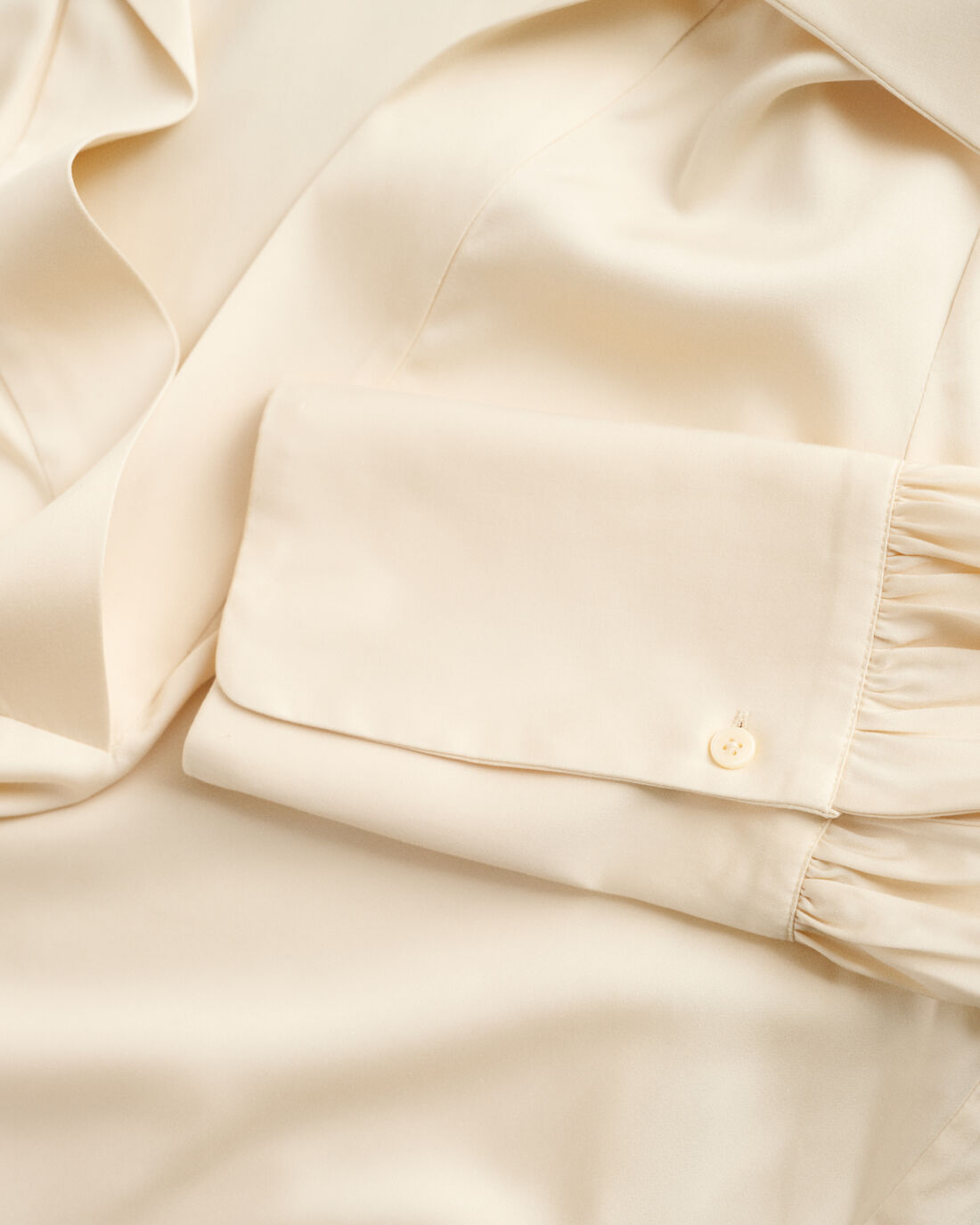 Popover High Cuffs Blouse