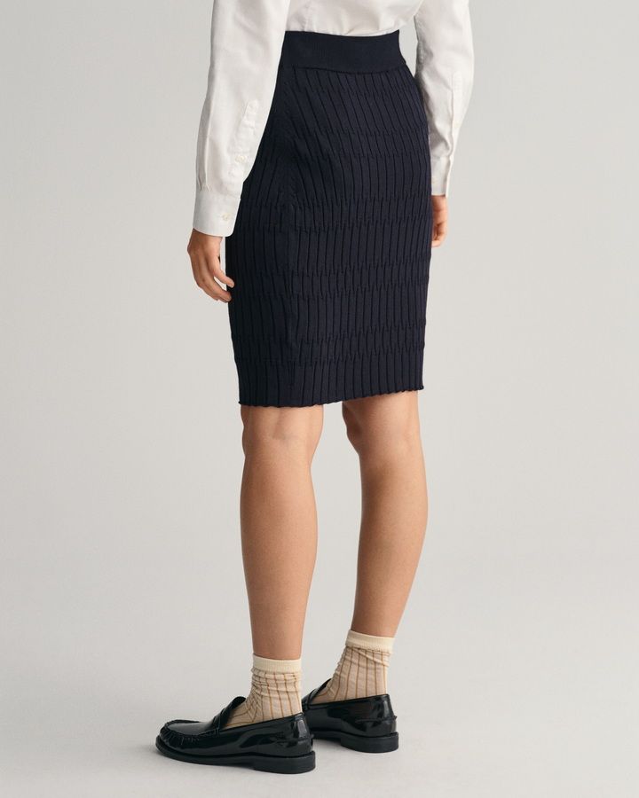 TEXTURED KNITTED SKIRT