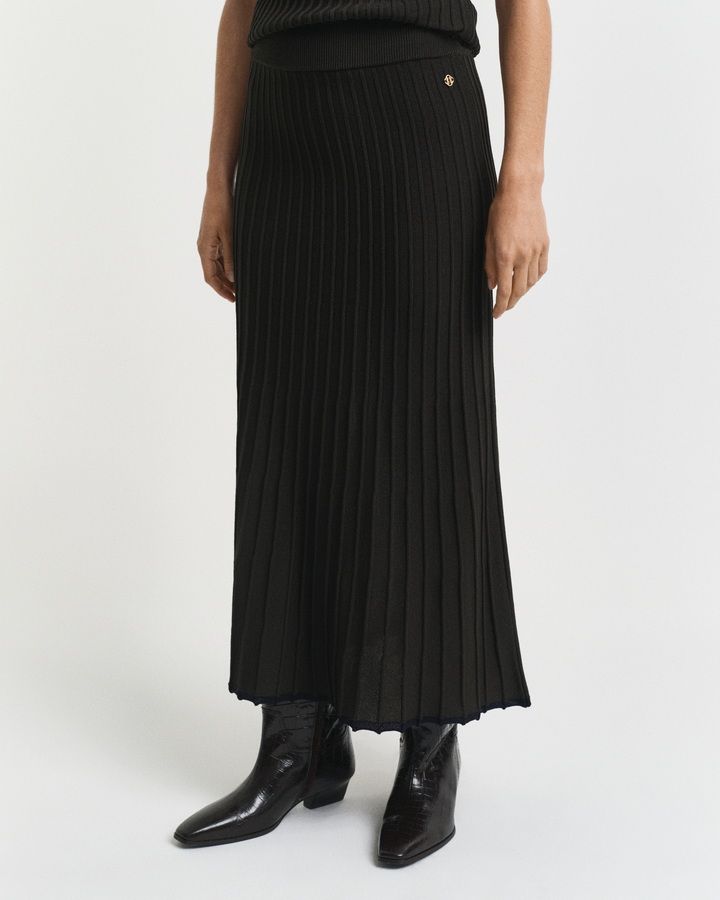 Contrast Ribbed Knit Skirt