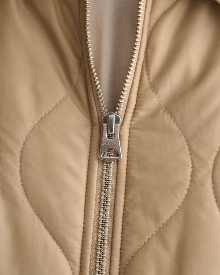 QUILTED COLLARED JACKET