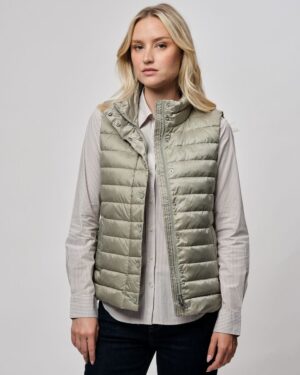 Light Down Vest