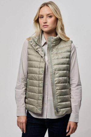 Light Down Vest