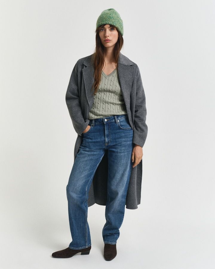 Stretch Cotton Cable Knit V-Neck Sweater