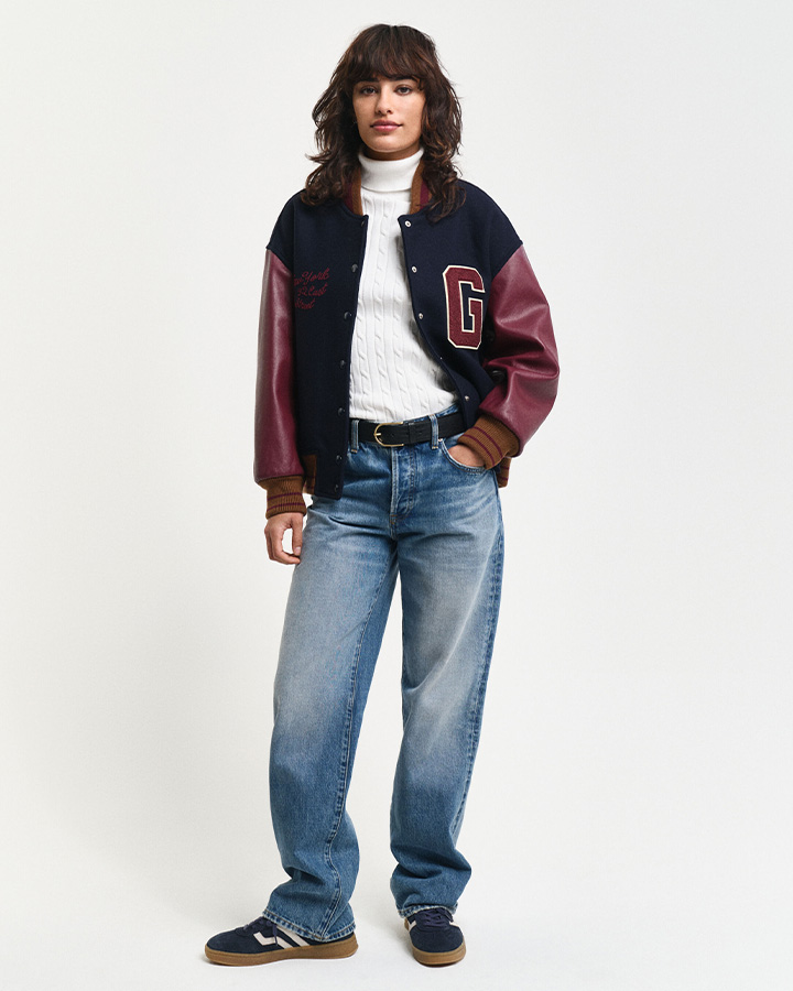 Stretch Cotton Cable Knit Turtleneck Sweater