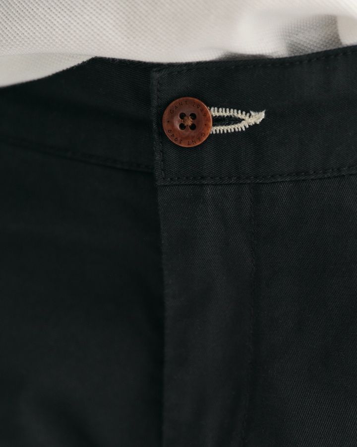 REGULAR CHINO SHORTS