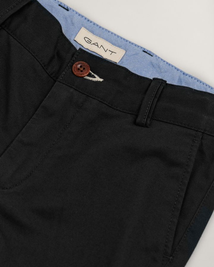 REGULAR CHINO SHORTS