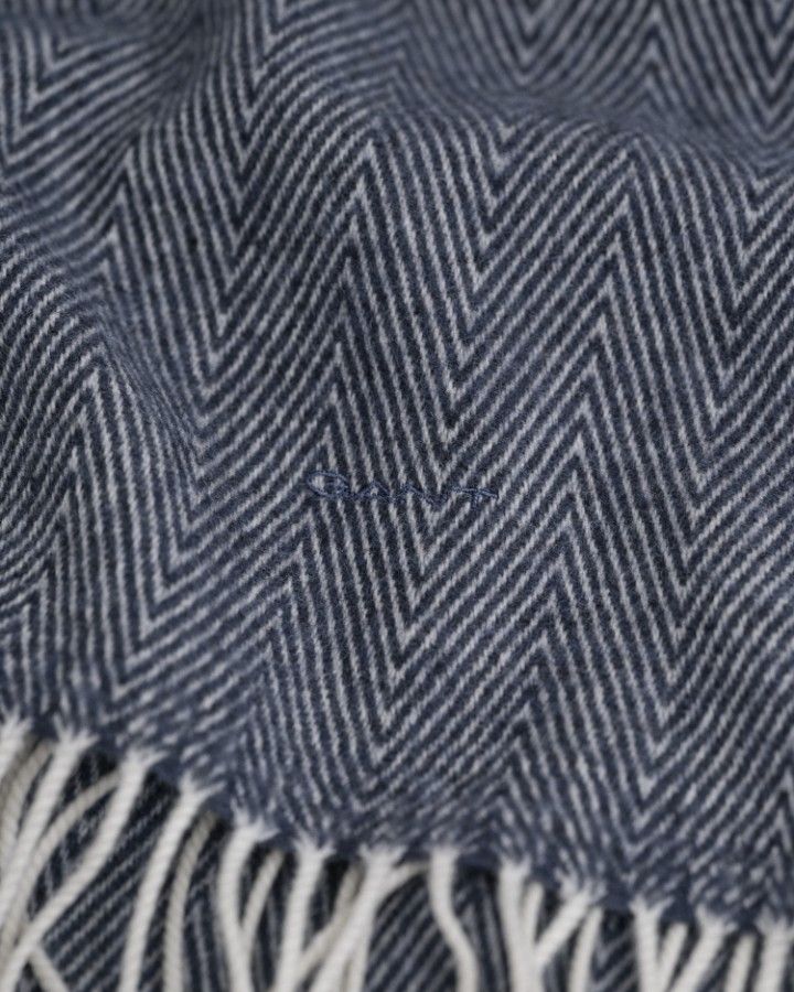 WOOL HERRINGBONE SCARF